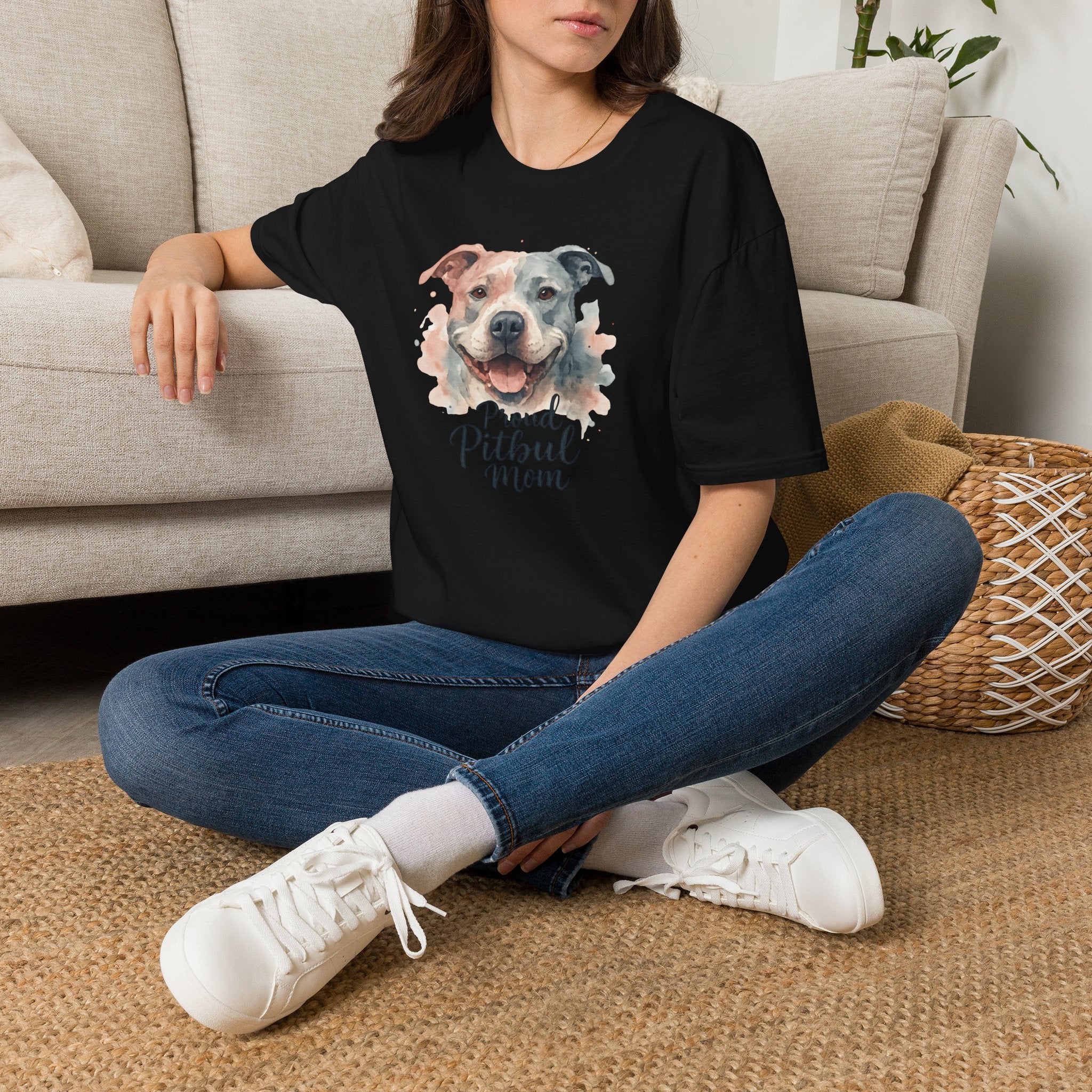Proud Pitbull Mom T-Shirt